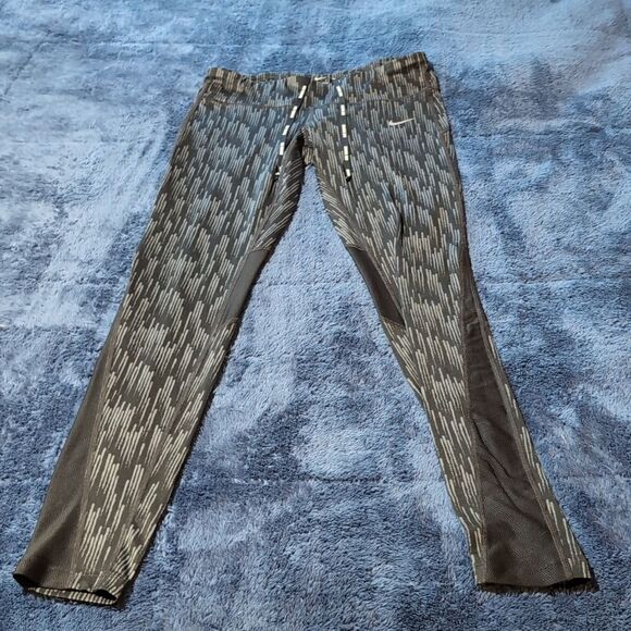 2 Pairs of Leggings Ladies M Nike & Kyodon Medium - Picture 2 of 9